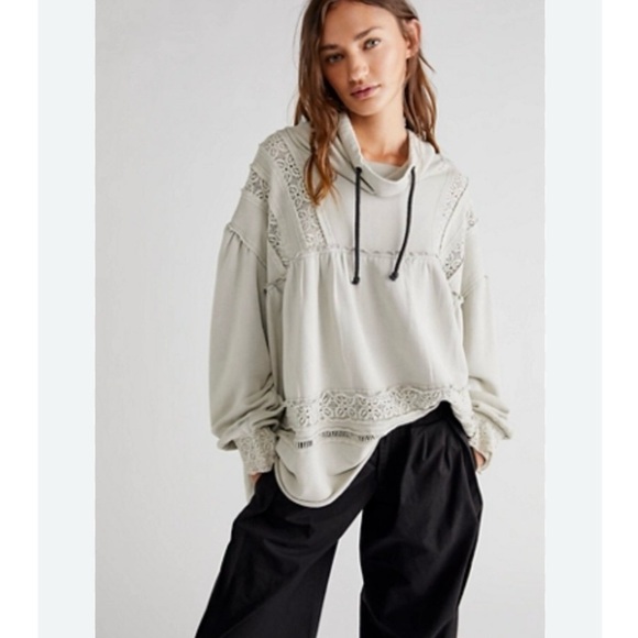 Free People Darling Pullover Gray Lace Detail Boho Cottage Feminine Oversized L - Picture 1 of 11